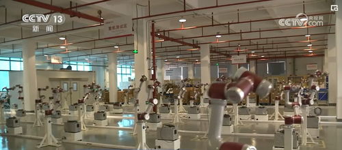 我國機器人領(lǐng)域基礎(chǔ)研發(fā)能力提升 產(chǎn)業(yè)規(guī)模持續(xù)壯大